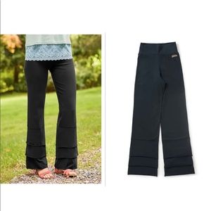 Matilda Jane - Black Finn Pants - Size Small - NEW